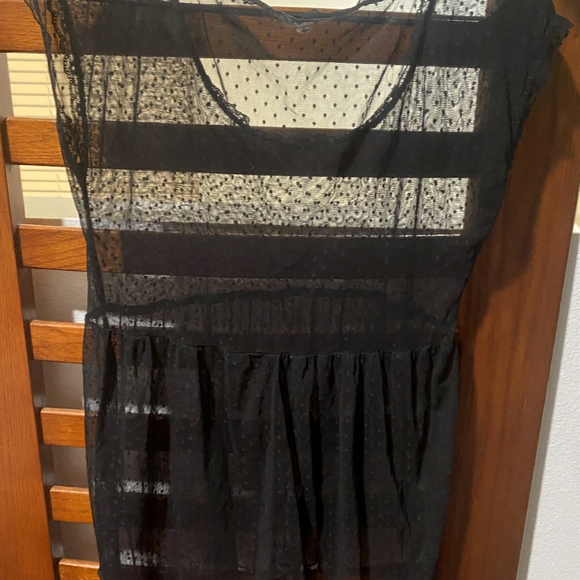 Kirra Medium Oversized babydoll sheer top - Picture 2 of 4